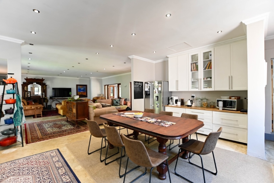 4 Bedroom Property for Sale in Leeuwfontein Gauteng