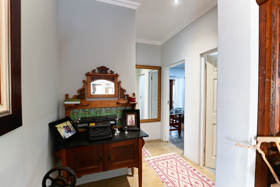 4 Bedroom Property for Sale in Leeuwfontein Gauteng