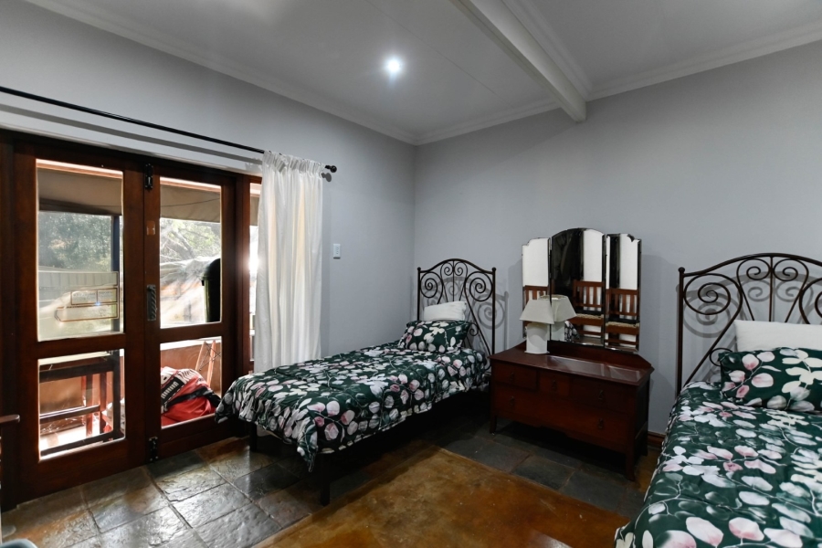 4 Bedroom Property for Sale in Leeuwfontein Gauteng