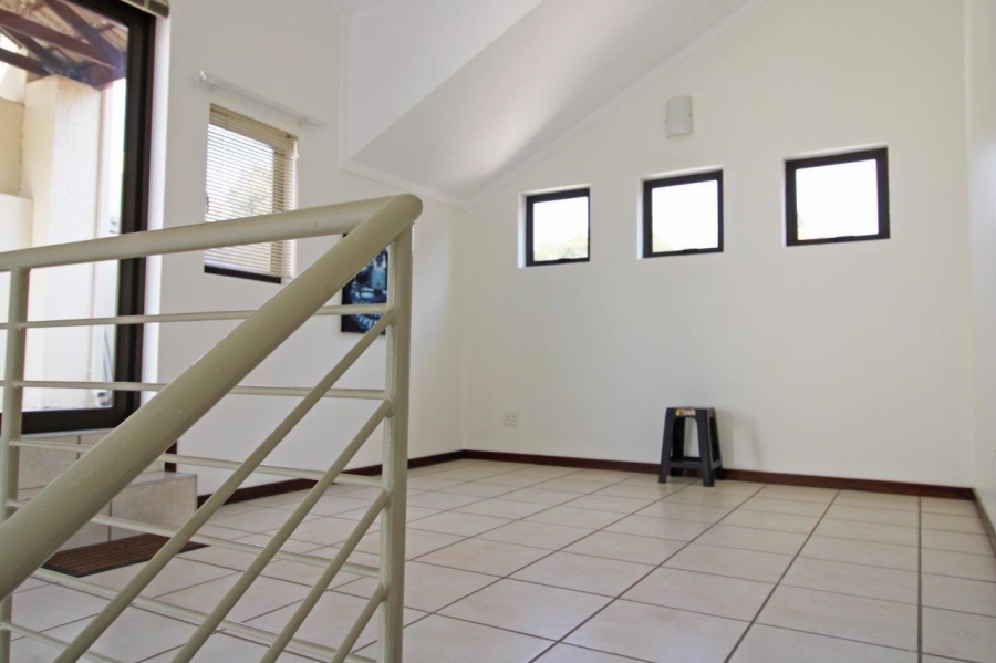 To Let 1 Bedroom Property for Rent in Bryanston Gauteng