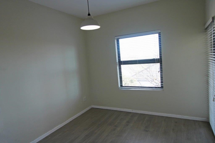 To Let 2 Bedroom Property for Rent in Bryanston West Gauteng