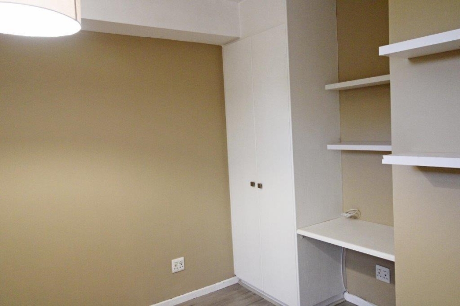 To Let 2 Bedroom Property for Rent in Bryanston West Gauteng