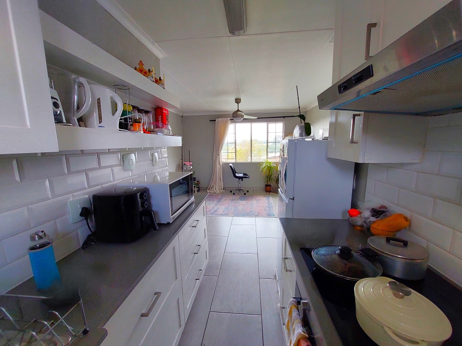 2 Bedroom Property for Sale in Groenkloof Gauteng