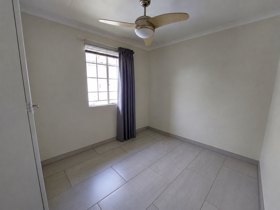 2 Bedroom Property for Sale in Groenkloof Gauteng