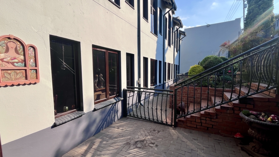 8 Bedroom Property for Sale in Bergtuin Gauteng
