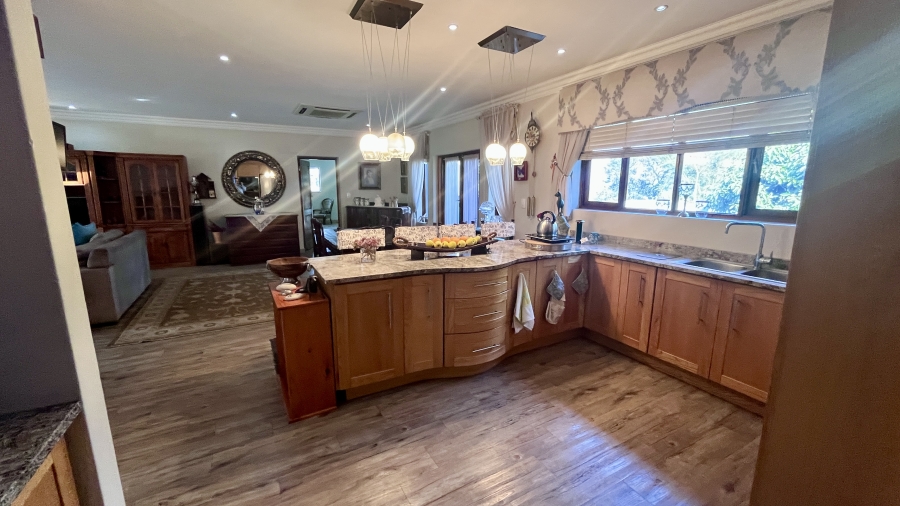8 Bedroom Property for Sale in Bergtuin Gauteng
