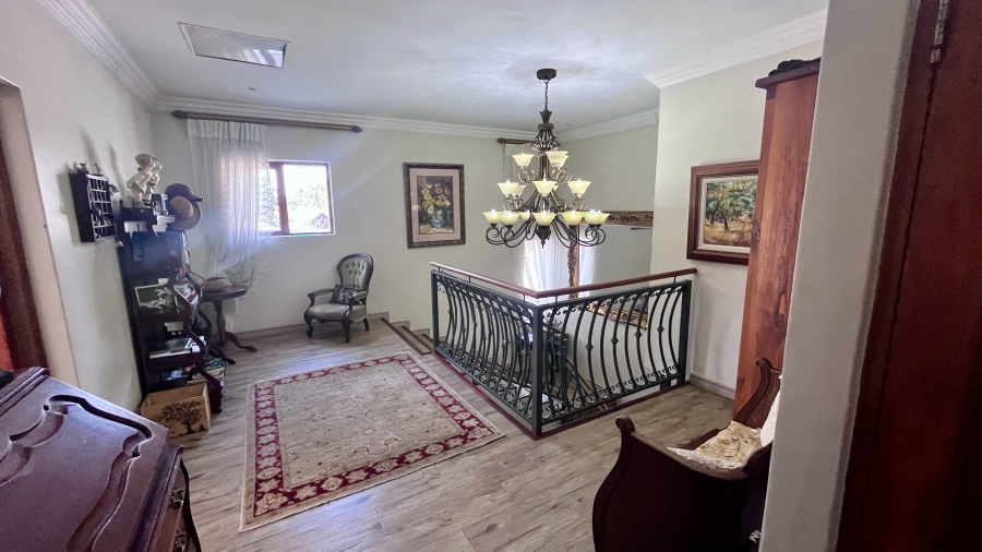 8 Bedroom Property for Sale in Bergtuin Gauteng