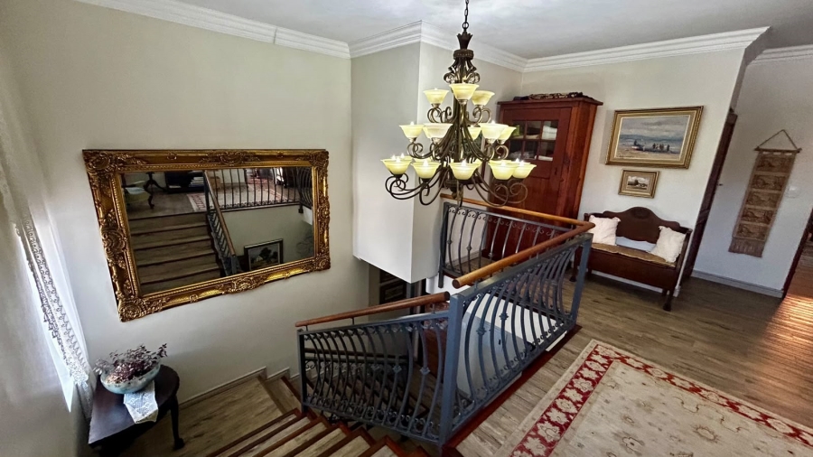 8 Bedroom Property for Sale in Bergtuin Gauteng