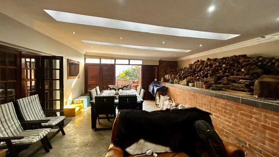 8 Bedroom Property for Sale in Bergtuin Gauteng
