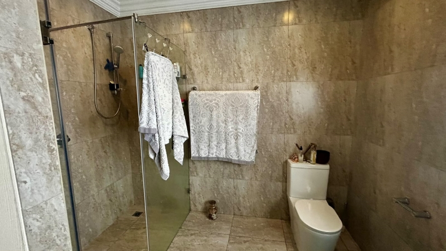 8 Bedroom Property for Sale in Bergtuin Gauteng