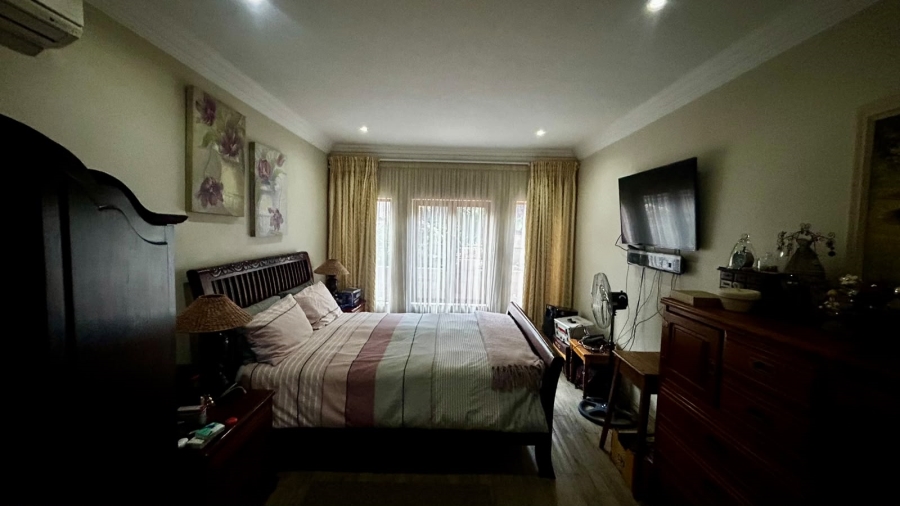 8 Bedroom Property for Sale in Bergtuin Gauteng