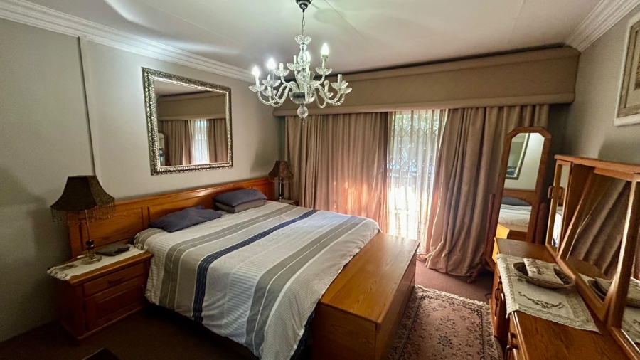 8 Bedroom Property for Sale in Bergtuin Gauteng