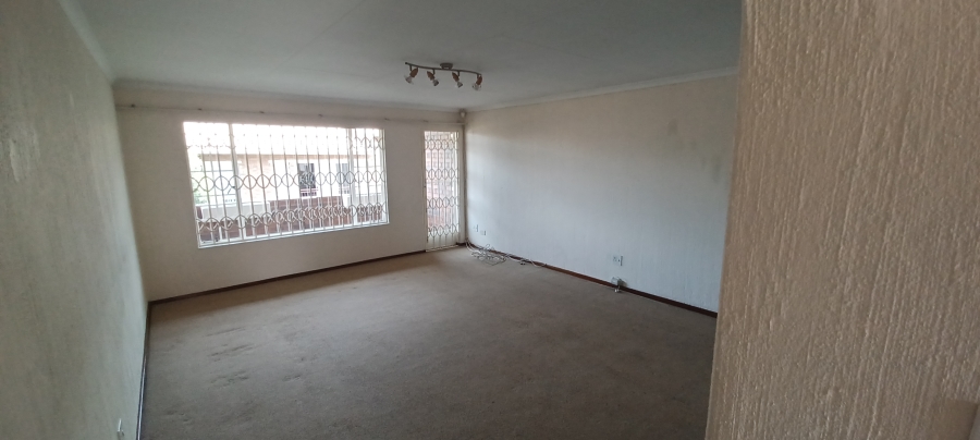 To Let 2 Bedroom Property for Rent in Ferndale Gauteng