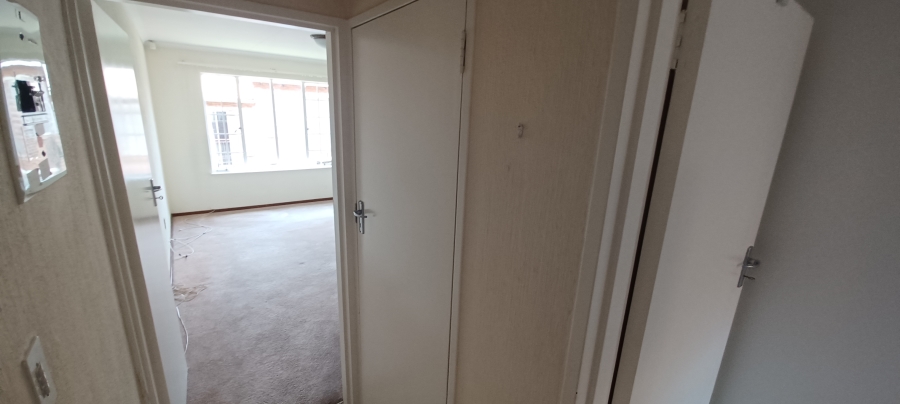 To Let 2 Bedroom Property for Rent in Ferndale Gauteng