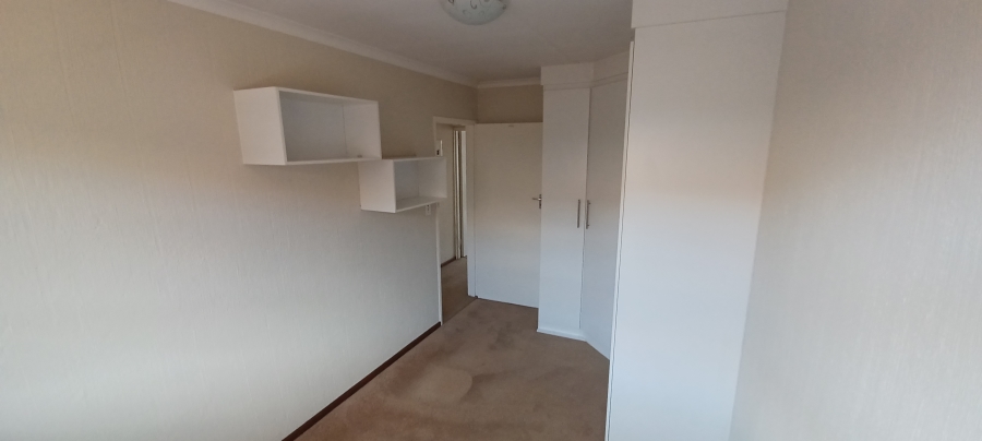 To Let 2 Bedroom Property for Rent in Ferndale Gauteng