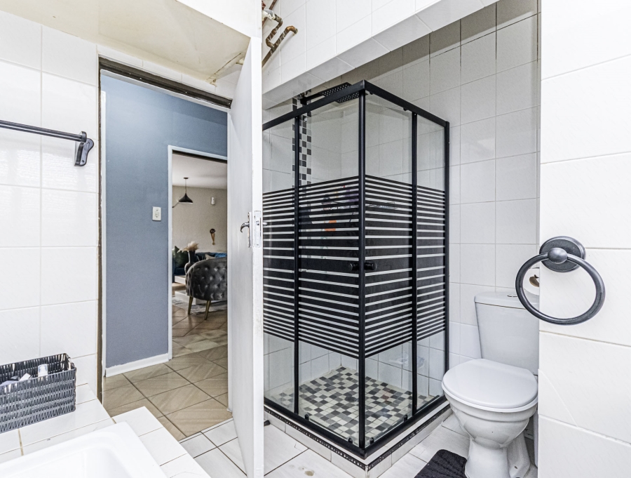 2 Bedroom Property for Sale in Florida Gauteng