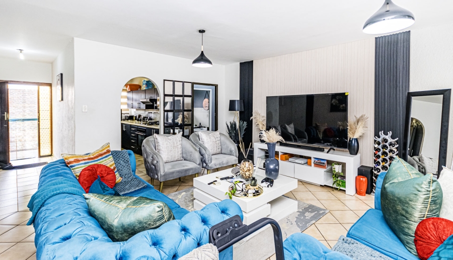2 Bedroom Property for Sale in Florida Gauteng
