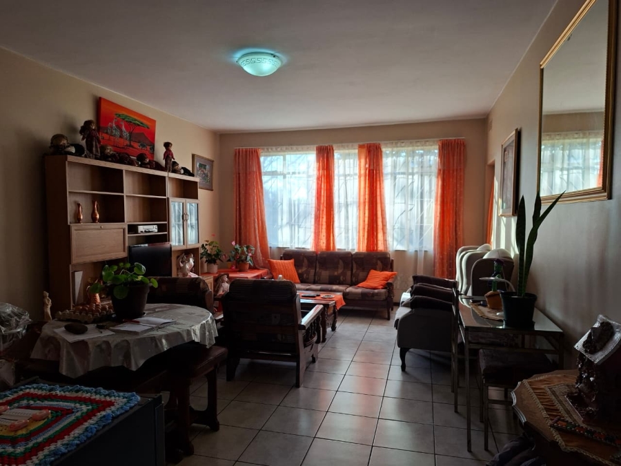2 Bedroom Property for Sale in Vanderbijlpark CW 3 Gauteng