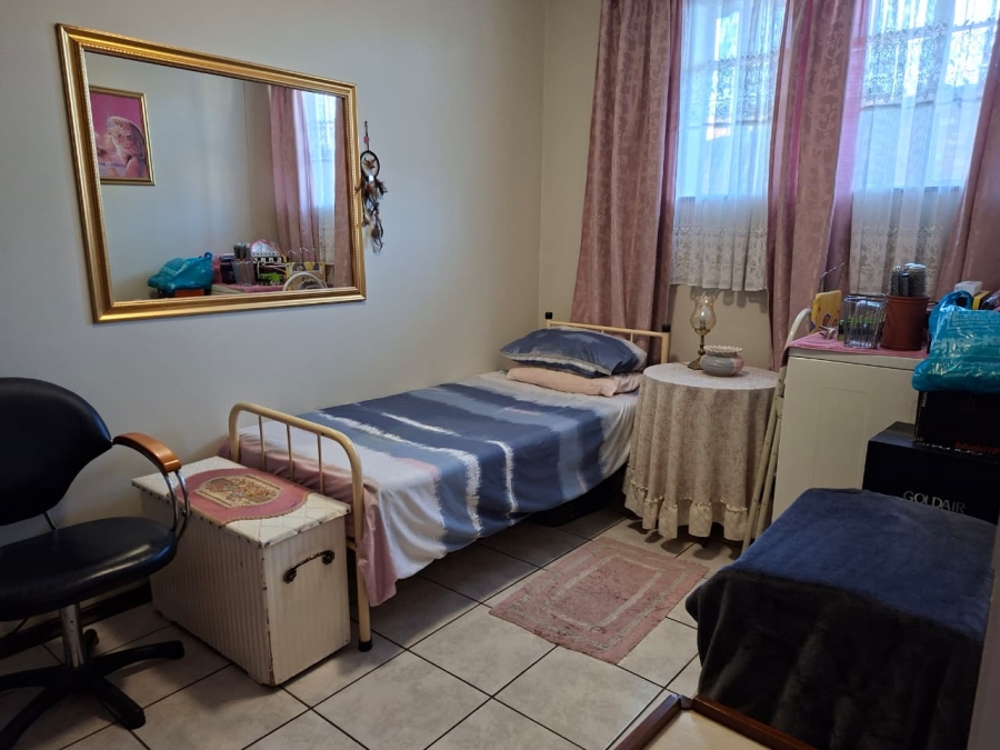 2 Bedroom Property for Sale in Vanderbijlpark CW 3 Gauteng