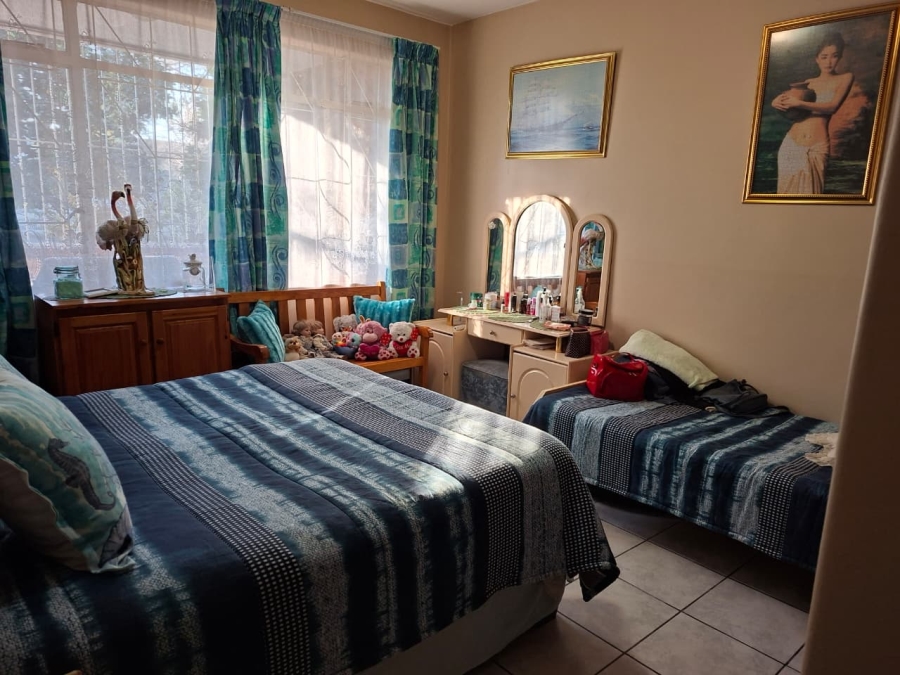 2 Bedroom Property for Sale in Vanderbijlpark CW 3 Gauteng