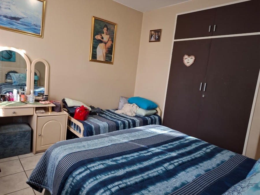 2 Bedroom Property for Sale in Vanderbijlpark CW 3 Gauteng