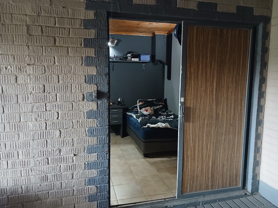 4 Bedroom Property for Sale in Three Rivers Gauteng