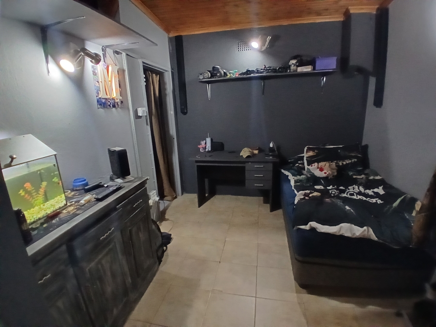 4 Bedroom Property for Sale in Three Rivers Gauteng