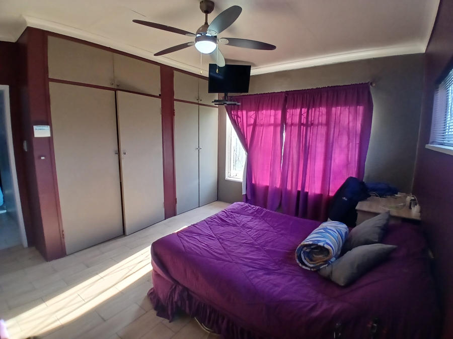 4 Bedroom Property for Sale in Three Rivers Gauteng