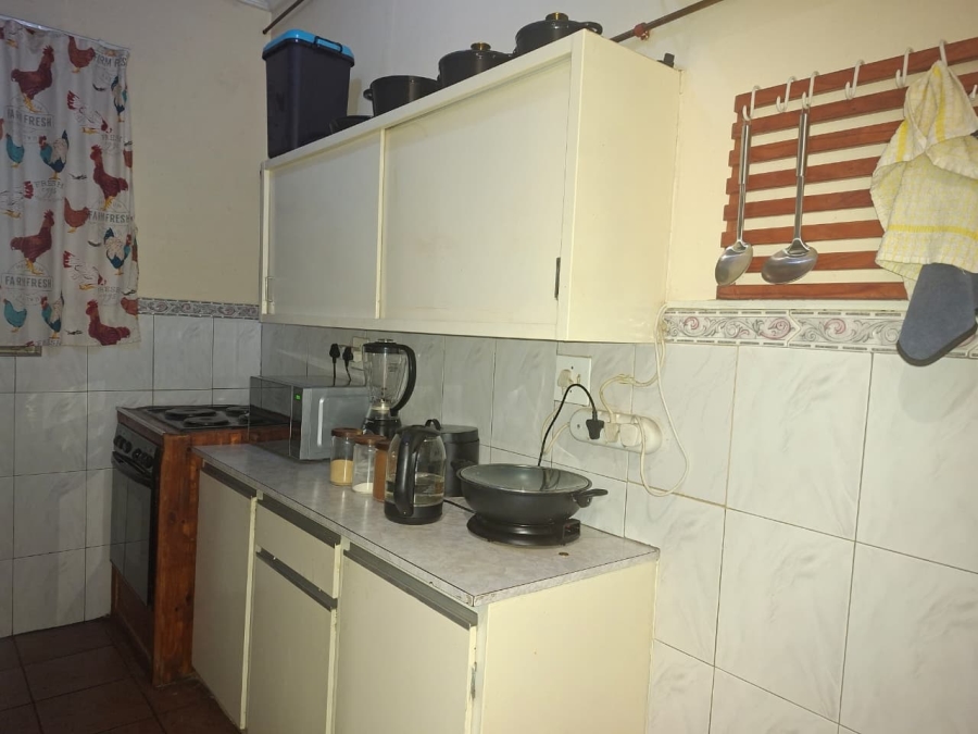 2 Bedroom Property for Sale in Vanderbijlpark Cw 6 Gauteng
