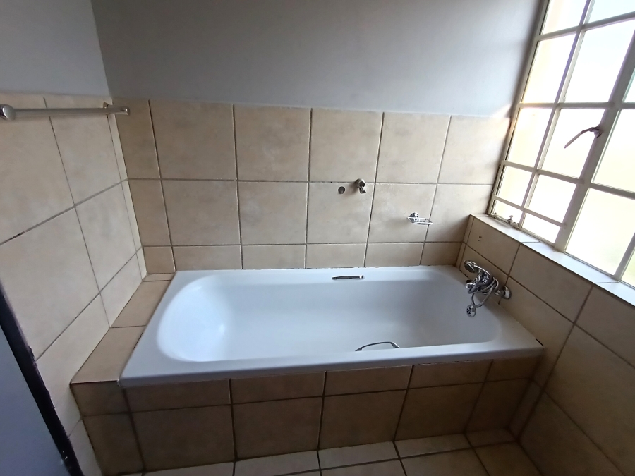 2 Bedroom Property for Sale in Brakpan North Gauteng