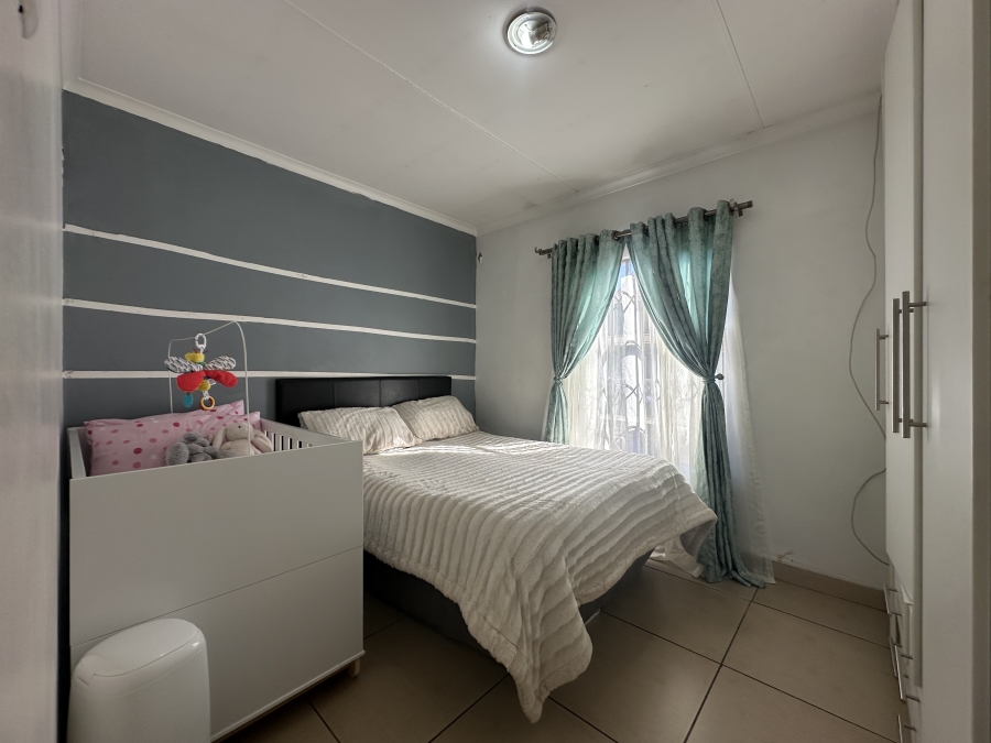 2 Bedroom Property for Sale in Selcourt Gauteng