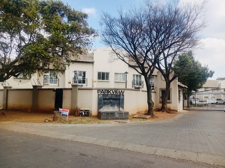 1 Bedroom Property for Sale in Klippoortje Gauteng