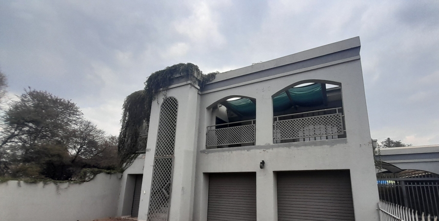To Let Commercial Property for Rent in Rietfontein Gauteng