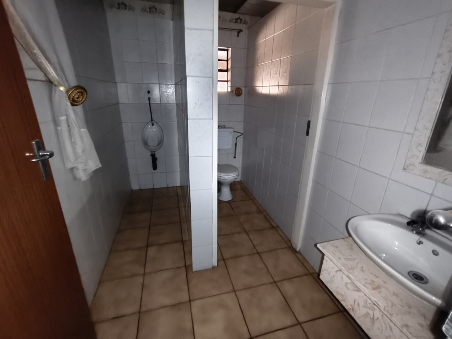 Commercial Property for Sale in Laversburg Gauteng