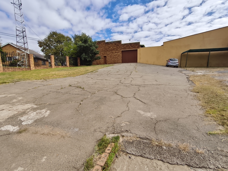 Commercial Property for Sale in Laversburg Gauteng