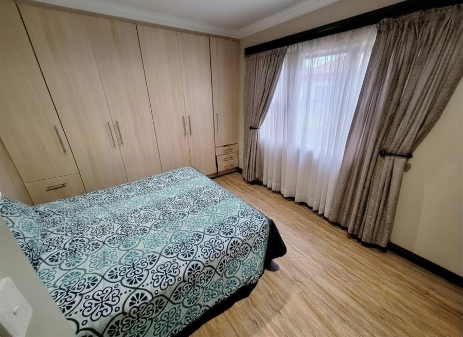 4 Bedroom Property for Sale in Vanderbijlpark SE 8 Gauteng