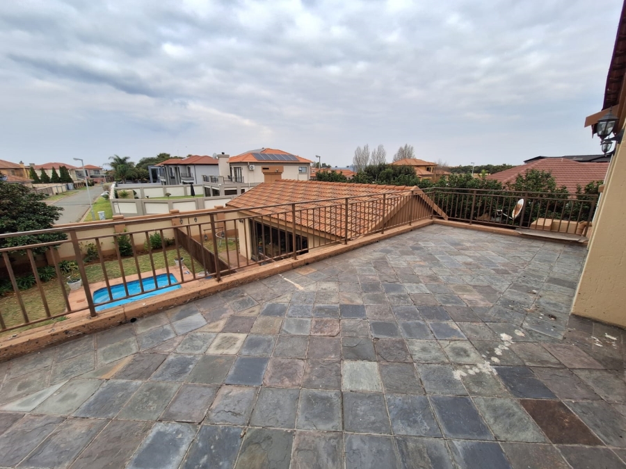 4 Bedroom Property for Sale in Vanderbijlpark SE 8 Gauteng