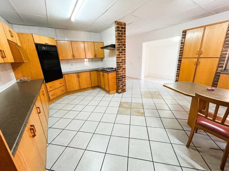 To Let 3 Bedroom Property for Rent in Zuurfontein Gauteng