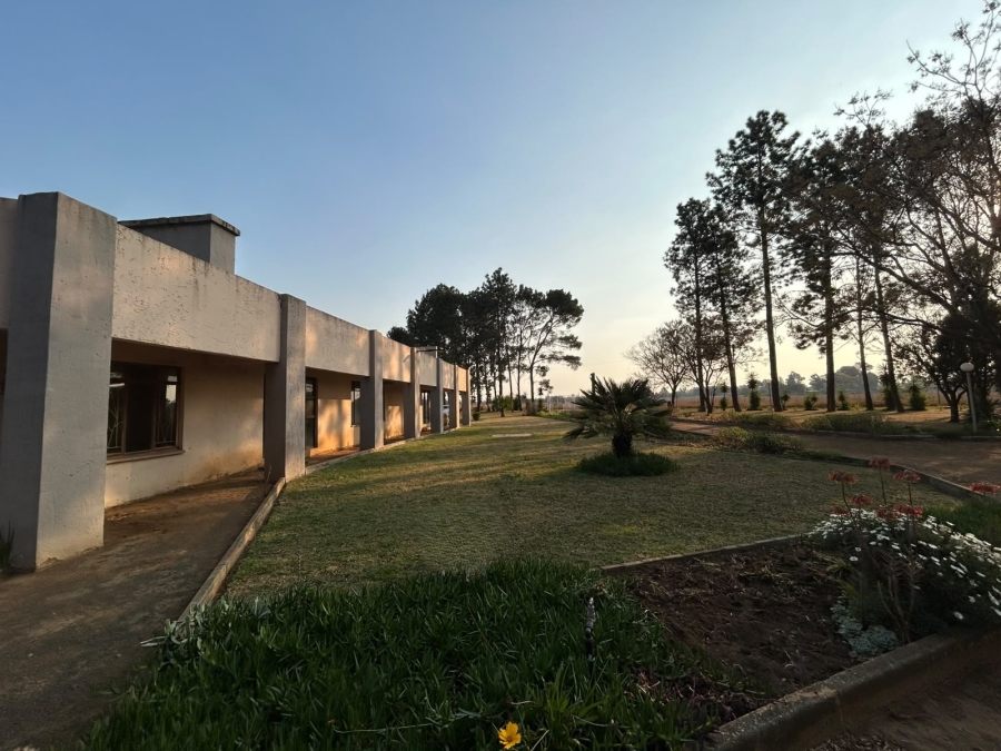 To Let 3 Bedroom Property for Rent in Zuurfontein Gauteng