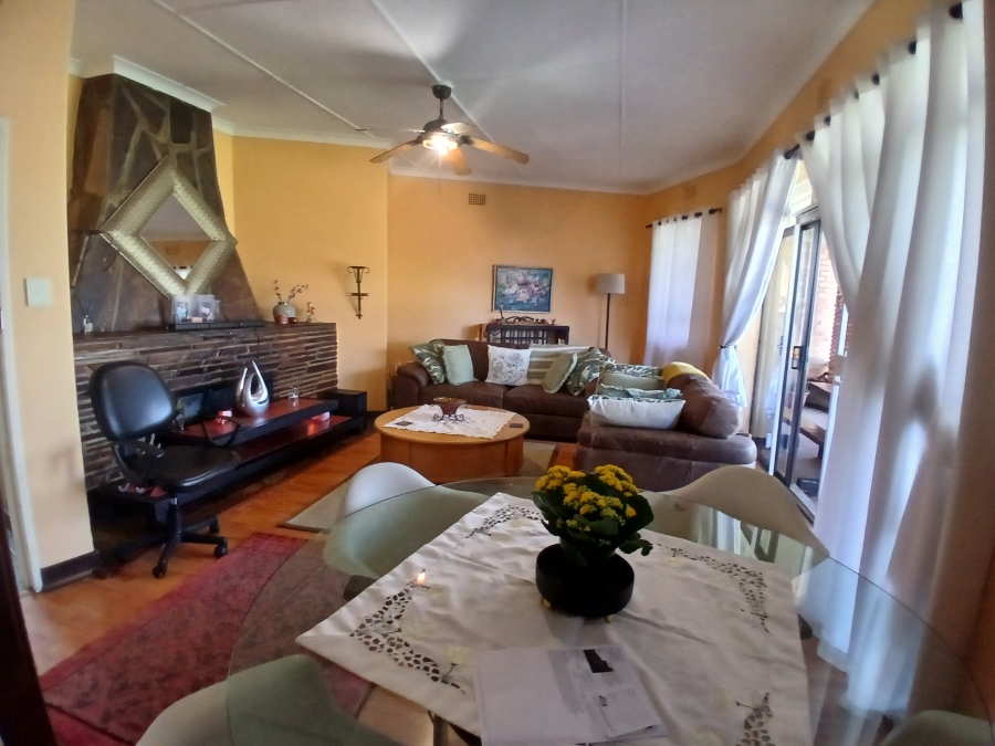 4 Bedroom Property for Sale in Florentia Gauteng