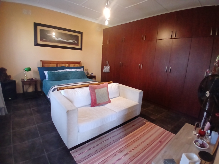 4 Bedroom Property for Sale in Florentia Gauteng