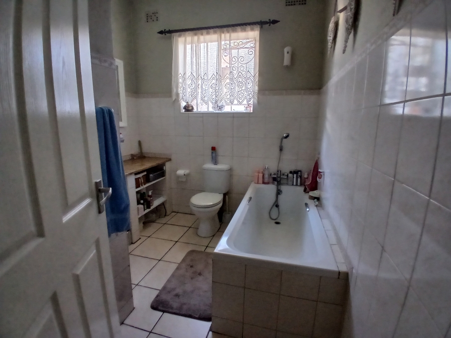 4 Bedroom Property for Sale in Florentia Gauteng