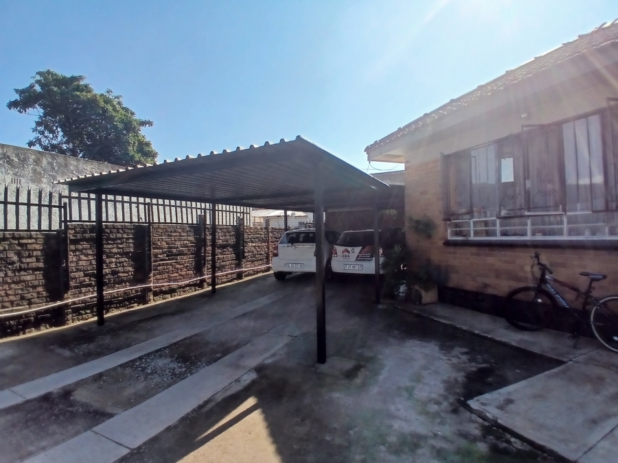 4 Bedroom Property for Sale in Florentia Gauteng
