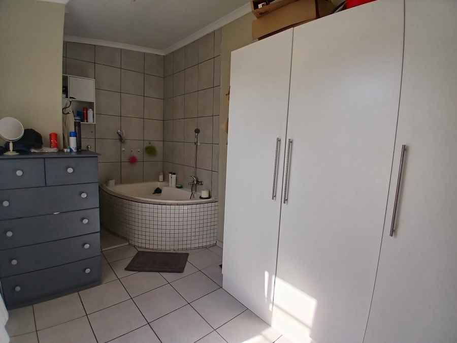 4 Bedroom Property for Sale in Florentia Gauteng