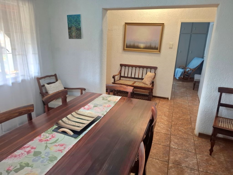 4 Bedroom Property for Sale in Loumarina A H Gauteng