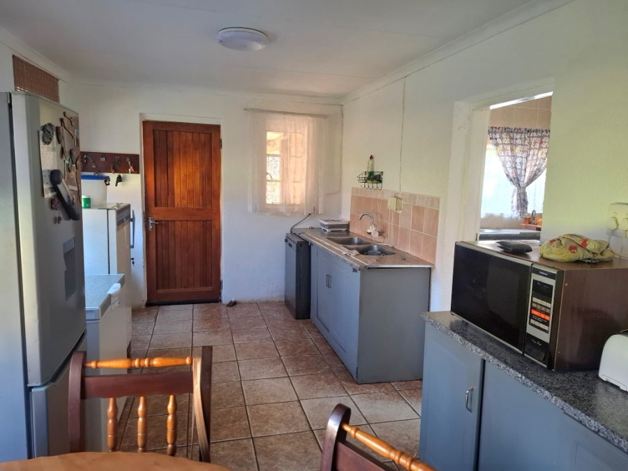 4 Bedroom Property for Sale in Loumarina A H Gauteng