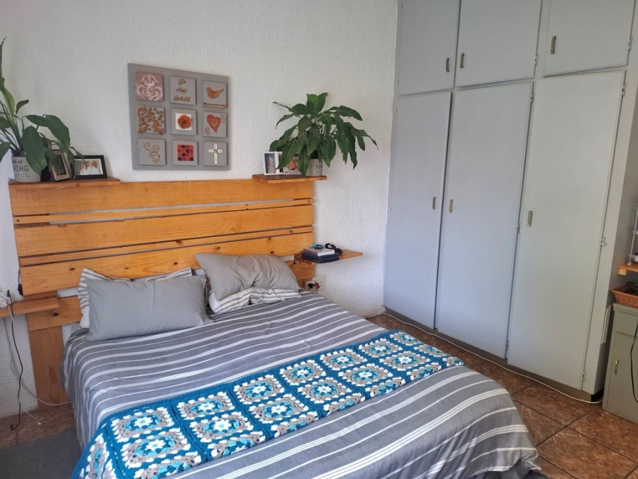 4 Bedroom Property for Sale in Loumarina A H Gauteng