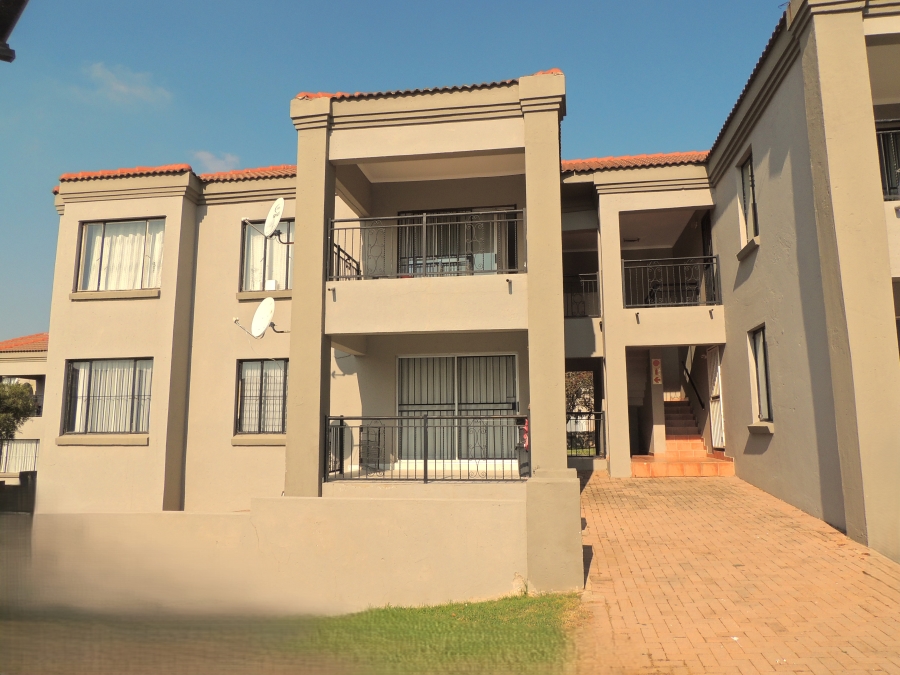 3 Bedroom Property for Sale in Willowbrook Gauteng