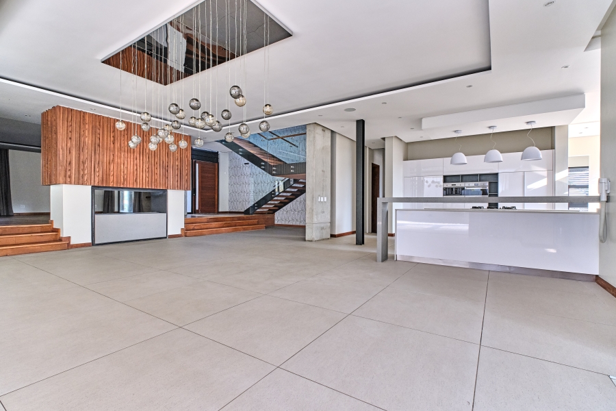4 Bedroom Property for Sale in Waterfall Country Estate Gauteng