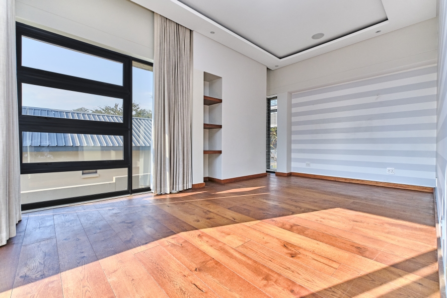 4 Bedroom Property for Sale in Waterfall Country Estate Gauteng